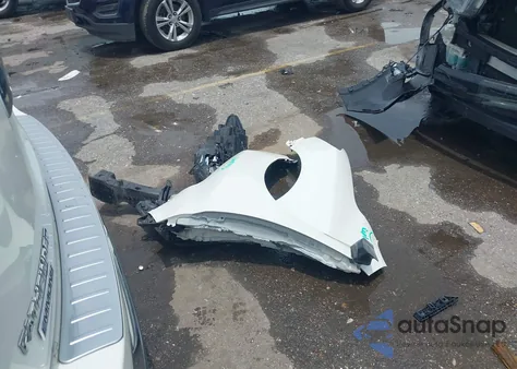 2018 Nissan Pathfinder Platinum z USA, uszkodzony, nr VIN 5N1DR2MN8JC671257